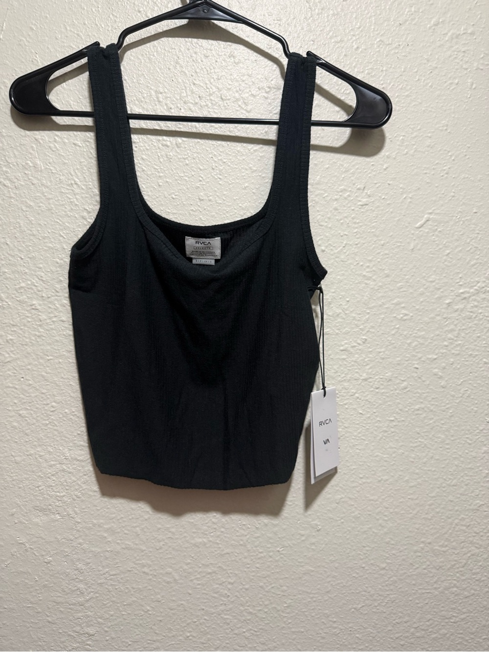 RVCA Black Ribbed Cropped Tank